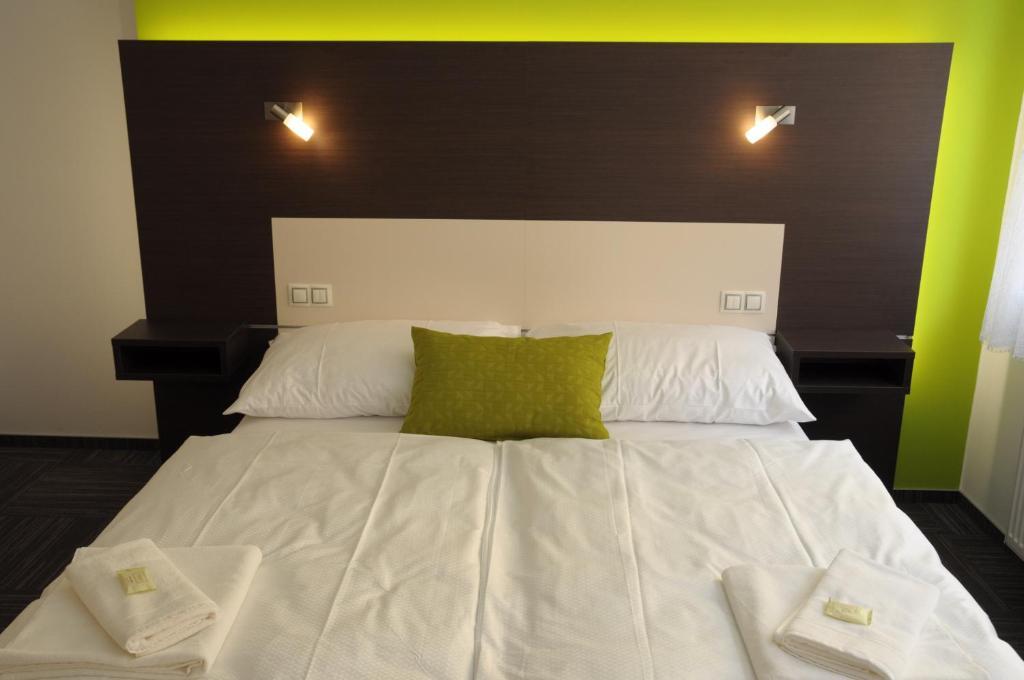 Hotel Kaskada Ledec nad Sazavou Bilik gambar