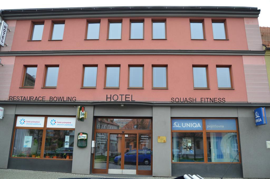 Hotel Kaskada Ledec nad Sazavou Luaran gambar