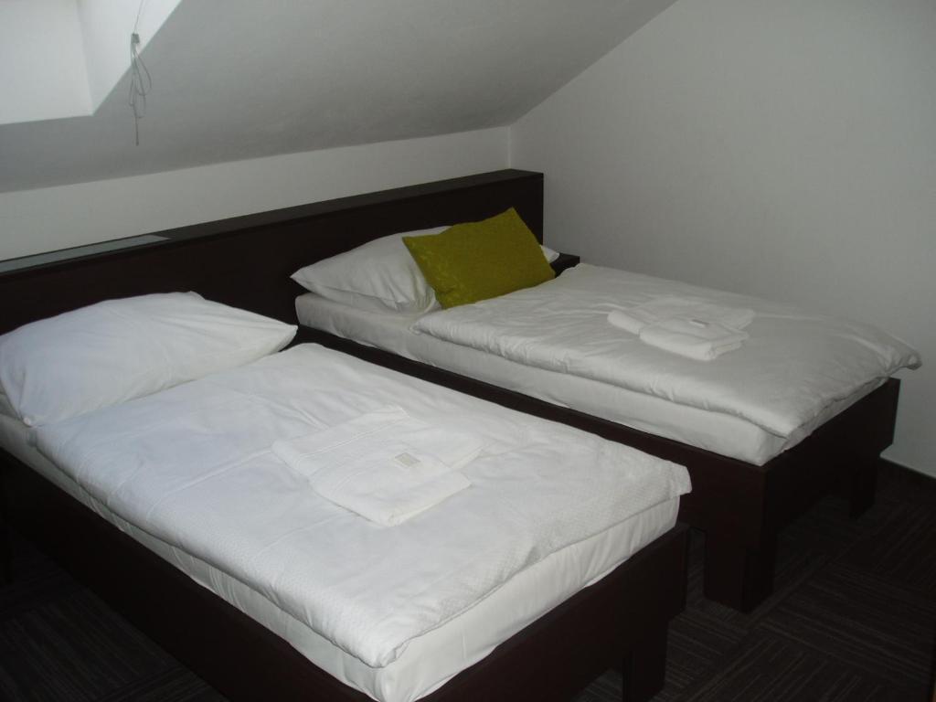 Hotel Kaskada Ledec nad Sazavou Bilik gambar